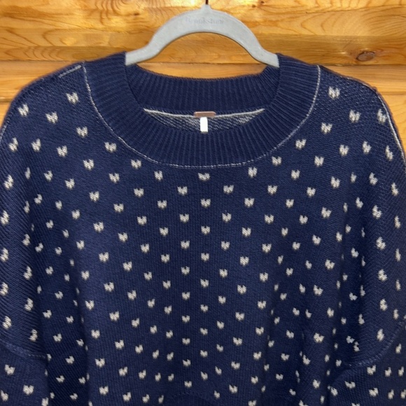 Free People NWT Easy Street Patterned Crop Size Large in Navy Combo - Picture 8 of 12